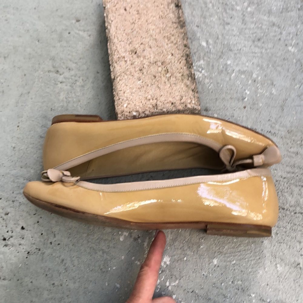 Stuart Weitzman flats - Picture 3 of 8